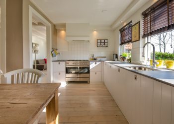 5 Tips To Declutter Your Kitchen Space Effectively