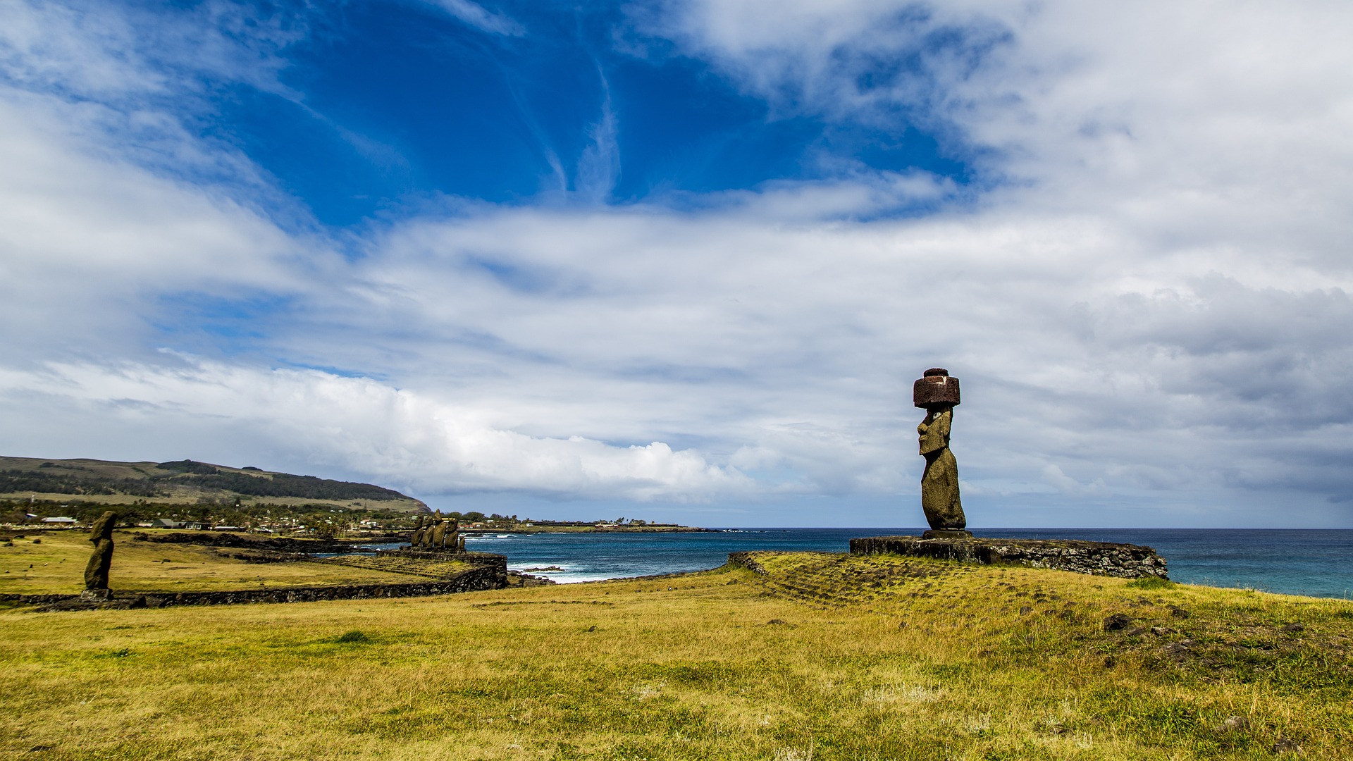 Easter Island - a new moai discovered