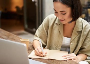 Why a Professional Singapore Translation Firm is the Smart Choice for Your Documents